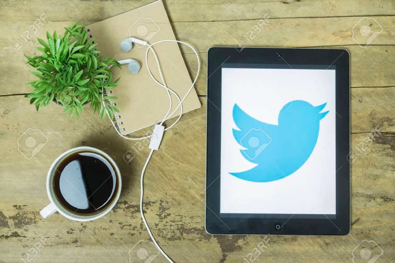 15 best Twitter accounts to follow for food enthusiasts