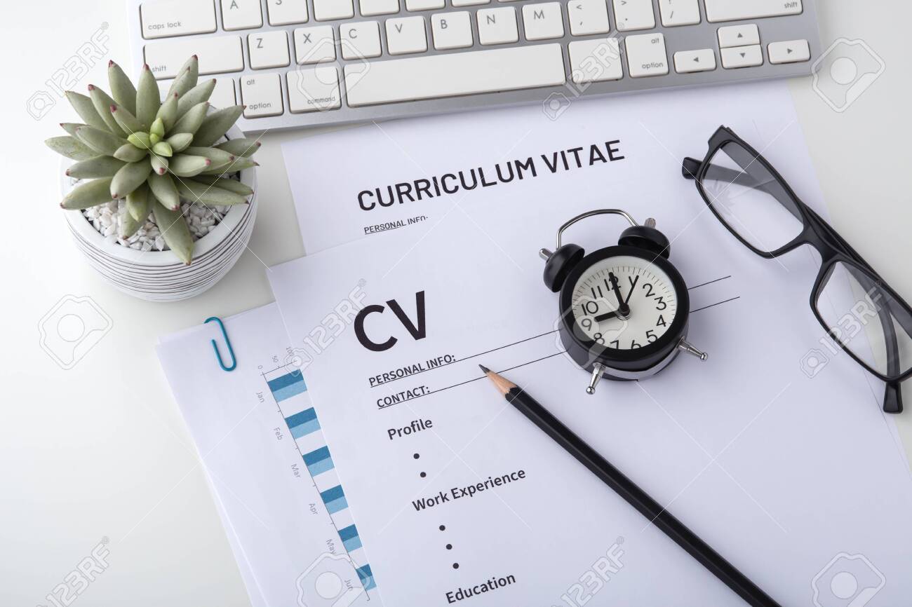 Curriculum Vitae vs Resume - Ibhulogi Blog