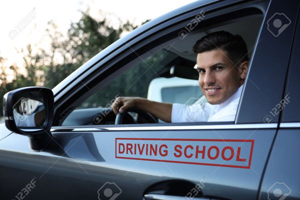 What to Look for in a Good Driving School?